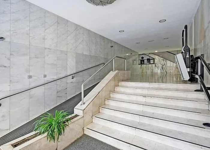 Granada Piso En Calle Arabial 117 Junto A El Corte Ingles